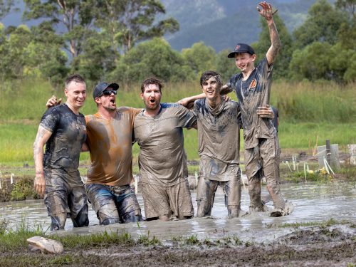 Friendship in Mud
